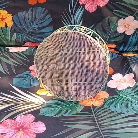 Round Colorful Stars Green & Purple Metal Basket Fruit Flowers Makeup - Picture 3 of 7